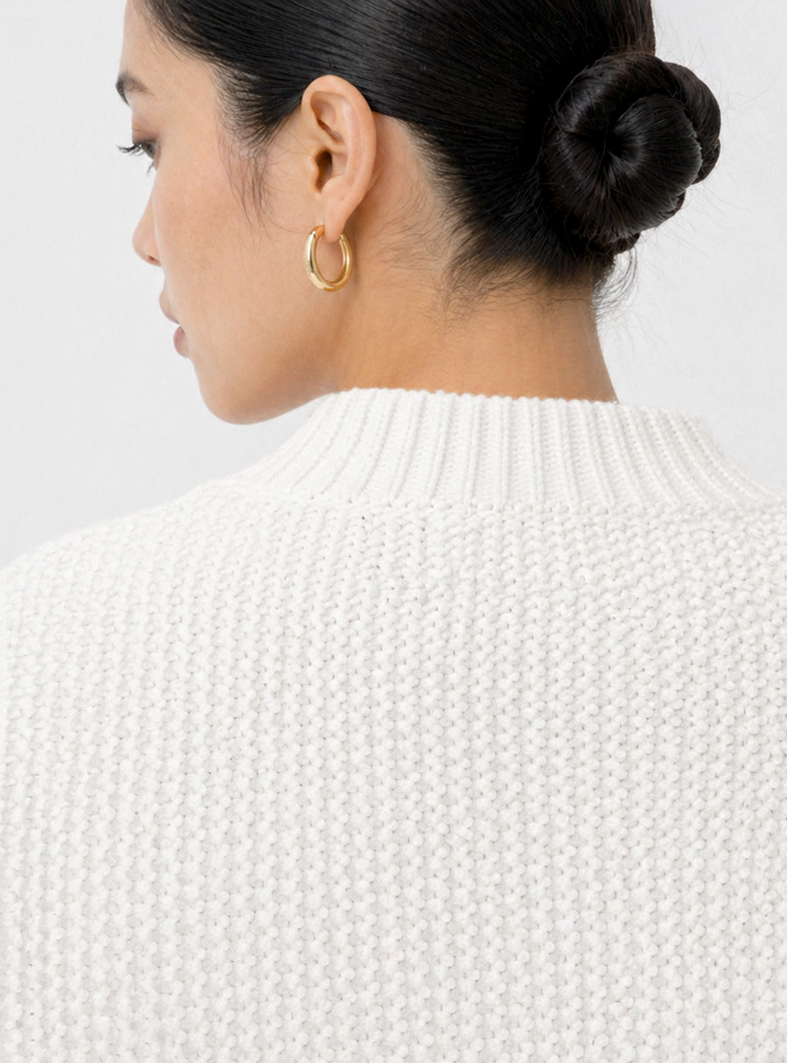 The White Knitted Merino-Wool & Cashmere (UNISEX)